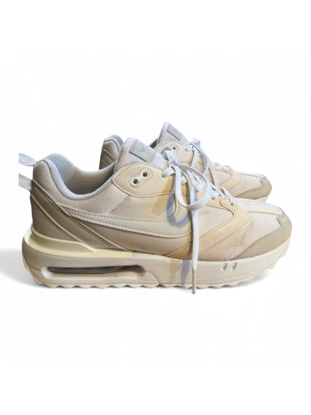 Nike Air Max Dawn Phantom Sneakers Trainers DM8261-001 9.5 White Cream Athletic